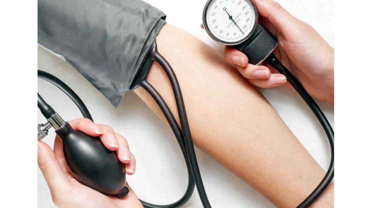 Do Couples Share Blood Pressure?